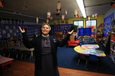 Sister Luz praising the Lord